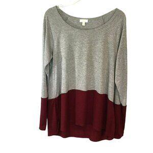 "C" Long Sleeve Tee Colorblock Pullover Women's Size Large in Gray and Burgundy